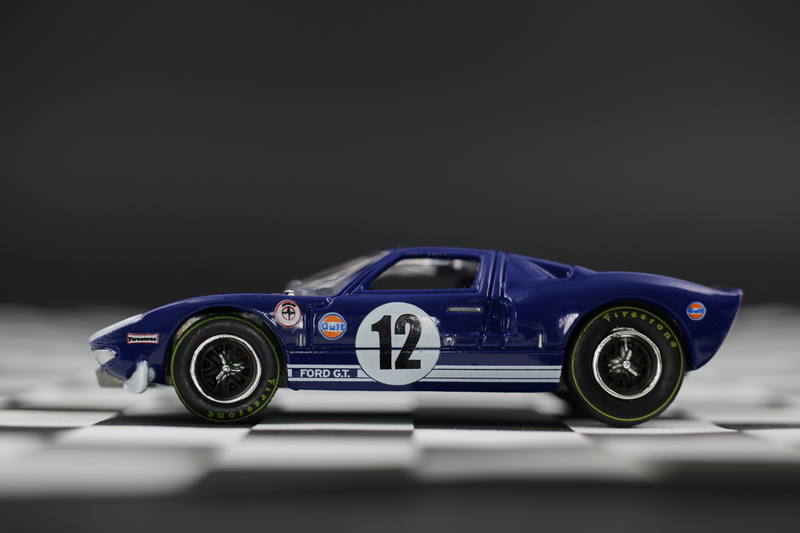 Illustration for article titled AutoWorld's 1:64 Ford GT40 in the better Gulf Livery
